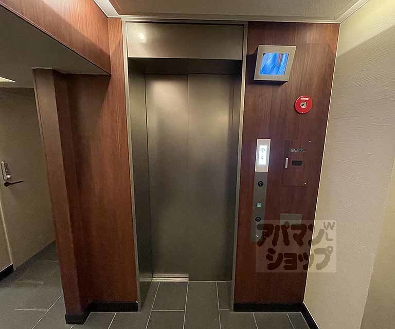 ロビー