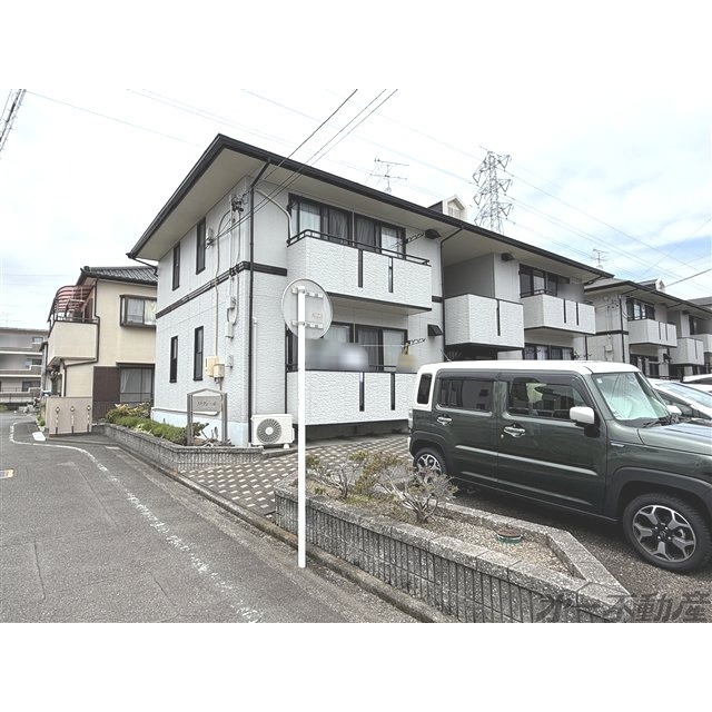 エントランス　建物外観