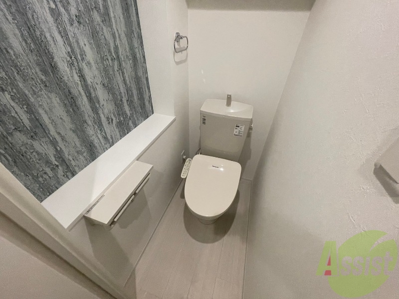 トイレ　こちらはトイレです。清潔感があり、安心して使用できます。