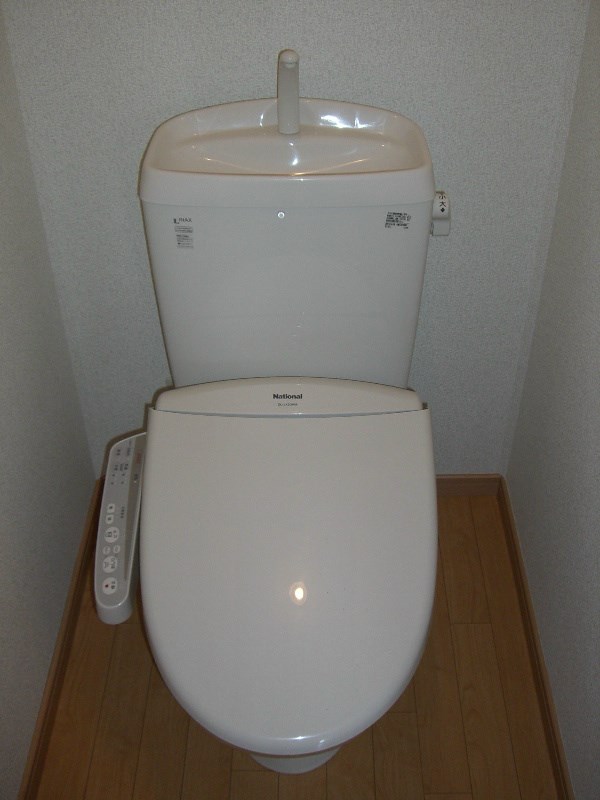 トイレ　※他部屋参照・現況優先