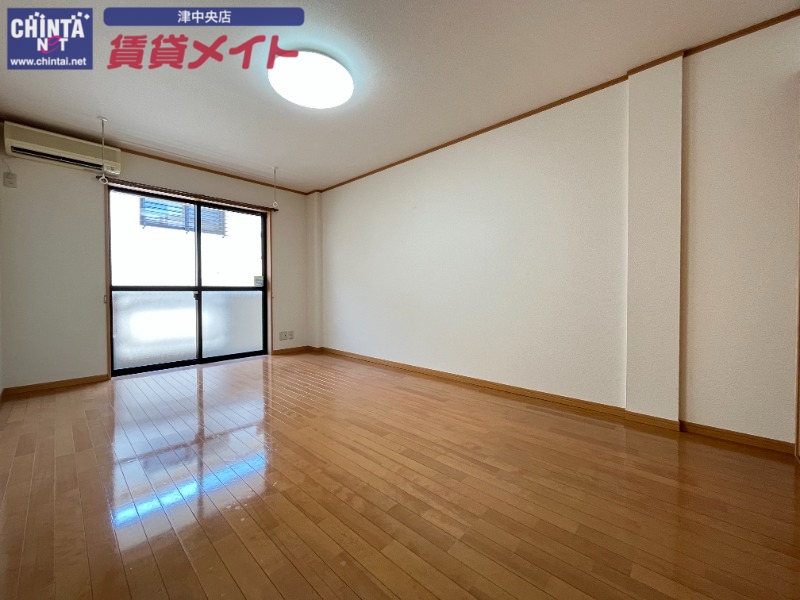 居室・リビング　べつ部屋