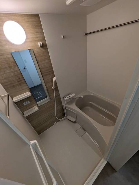 バス・シャワールーム　★同施工別建物の参考写真です★