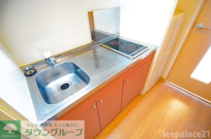 キッチン　設備・仕様は号室により異なる為、現況を優先致します。
