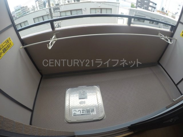 バルコニー