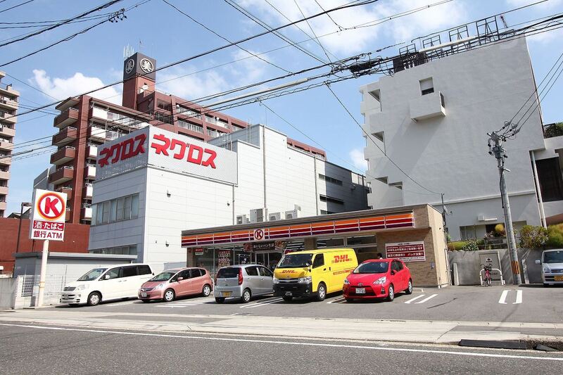 コンビニ　サークルＫ 松原三丁目店（コンビニ）まで320m