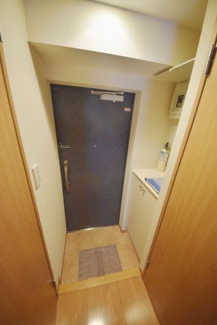 玄関　★お部屋探しは株式会社タウンハウジング東京まで★