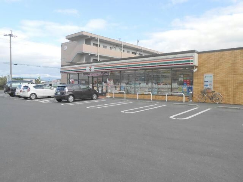 コンビニ　セブンイレブン鹿屋今坂町店（コンビニ）まで249m