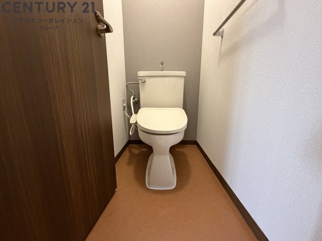 レジェンダリー小松のトイレ写真