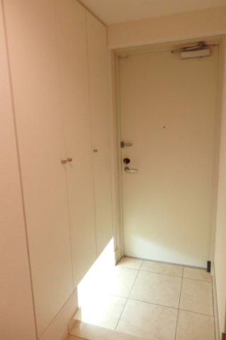 玄関　別部屋参考写真