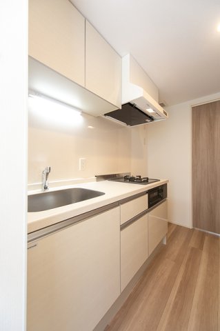 キッチン　※写真は同タイプ住戸です。