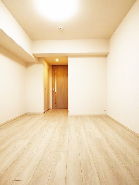 居室・リビング　★広々とした居室★