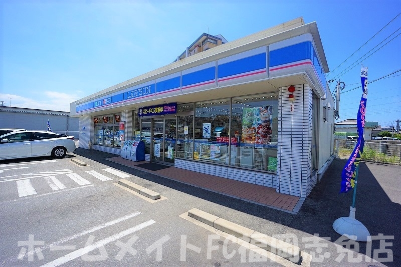 コンビニ　ローソン粕屋柚須店（コンビニ）まで488m