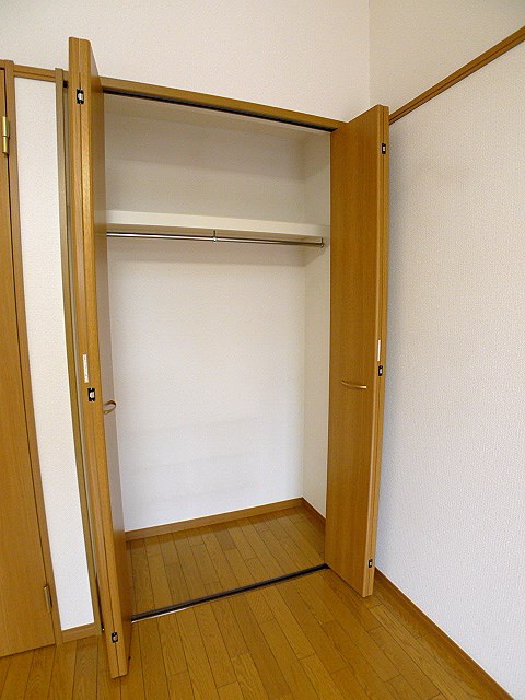 収納　クローゼット