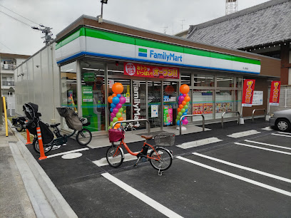 コンビニ　ファミリーマート 吹上駅南店（コンビニ）まで150m
