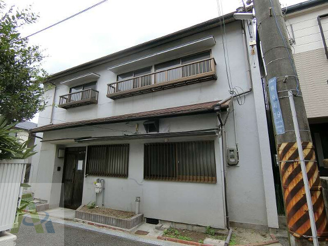楠谷町貸家