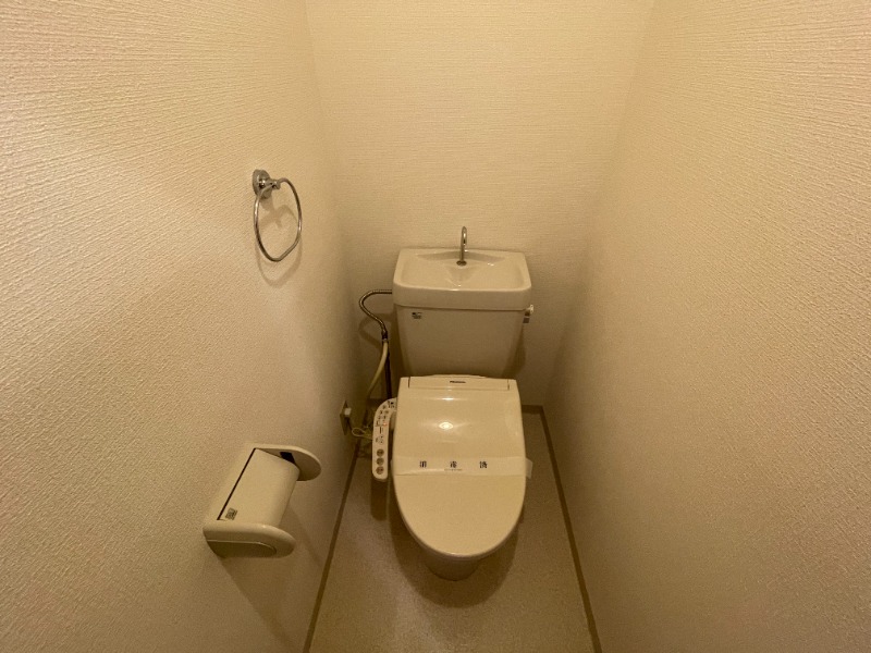 サンシティ四条西洞院のトイレ写真