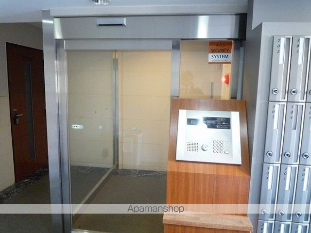 都営新宿線 大島駅 徒歩11分 8階建 築19年の外観写真