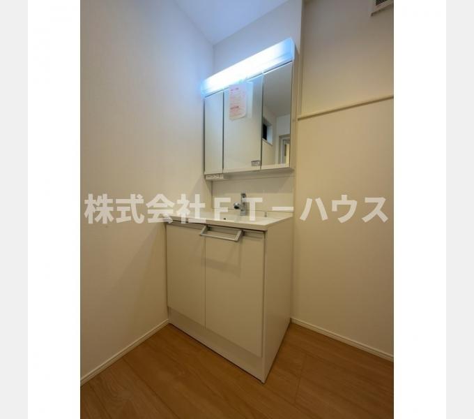 洗面設備　洗面設備