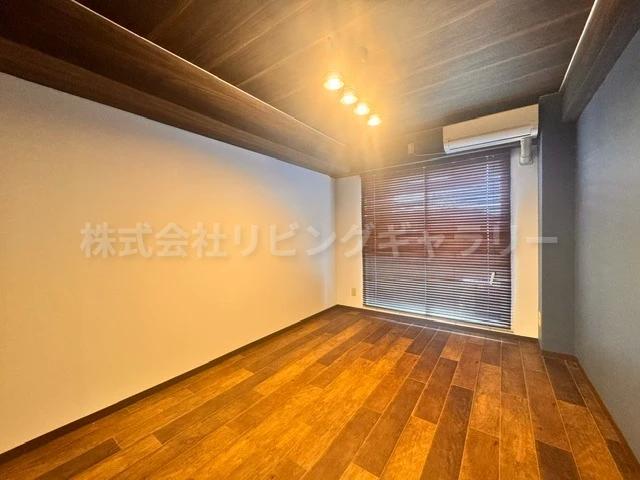 ワンノール堀之内の居間写真