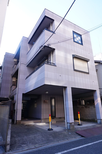 建物外観　２路線利用可能で通勤・通学に便利な立地です☆