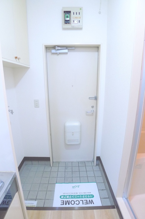 三光ハイムAの玄関写真