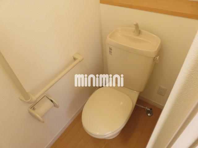 トイレ　清潔感のあるトイレです