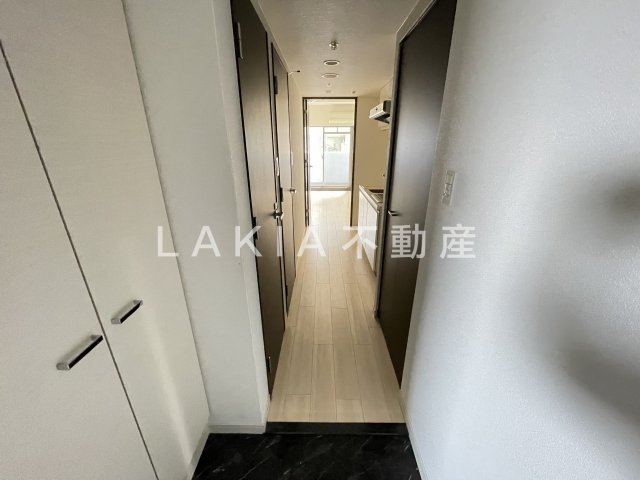 LAV心斎橋WESTの玄関写真