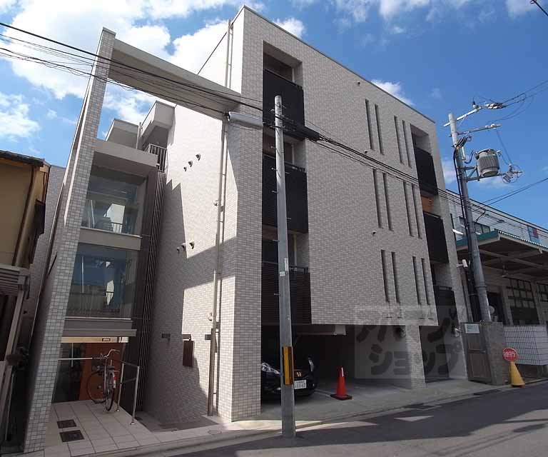 ヴィータ京都西院の外観写真