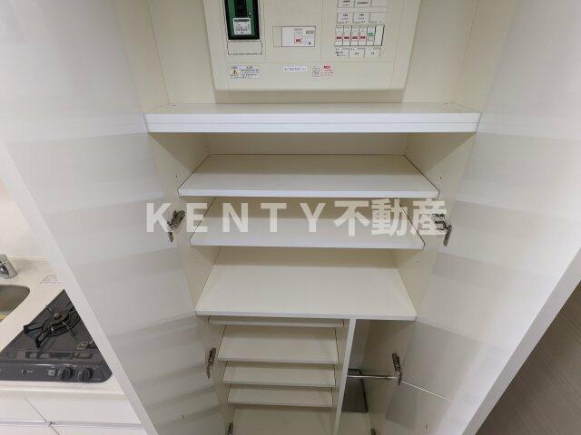玄関　落ち着いた玄関です