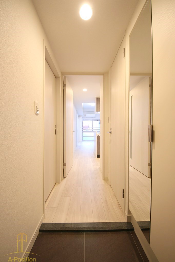 玄関　プレサンス堺筋本町ディスティニー