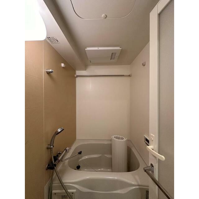 バス・シャワールーム　※別部屋の参考写真です。