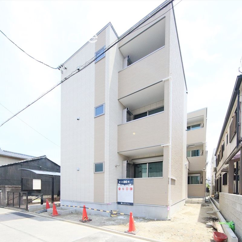 REGALEST三番町の外観写真