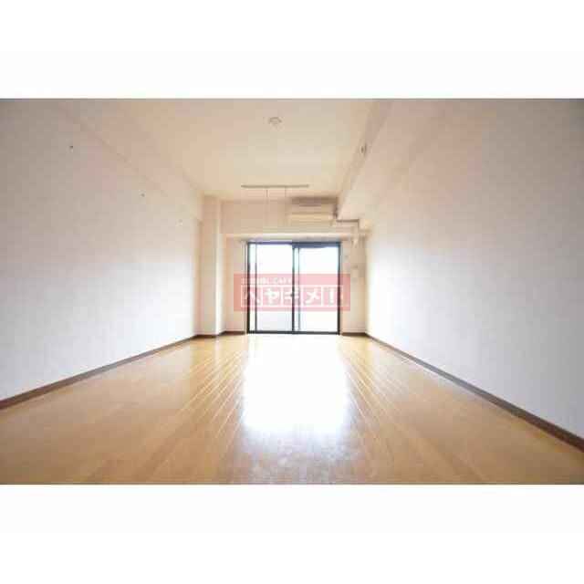 居室・リビング　同建物参考写真