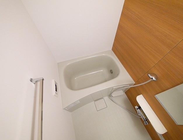 バス・シャワールーム　日々の暮らしに欠かせないお風呂です