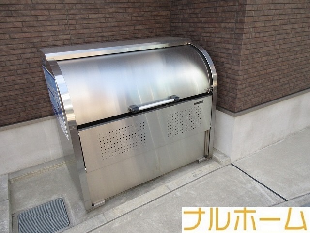 ＪＲ関西本線 東部市場前駅 徒歩10分 3階建 築6年の外観写真