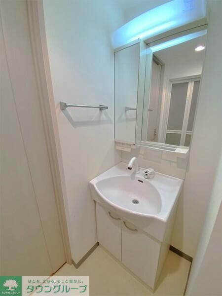 洗面設備　同物件別部屋写真