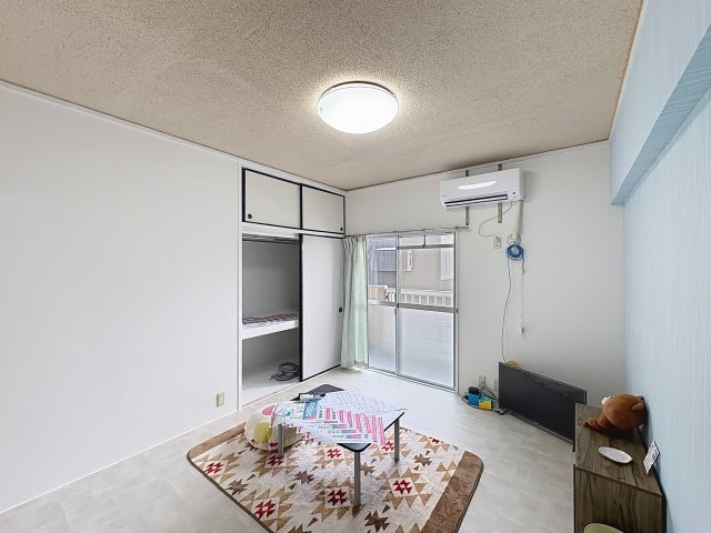 居室・リビング　掲載写真はモデルルームを掲載しております。実際のお部屋と仕様