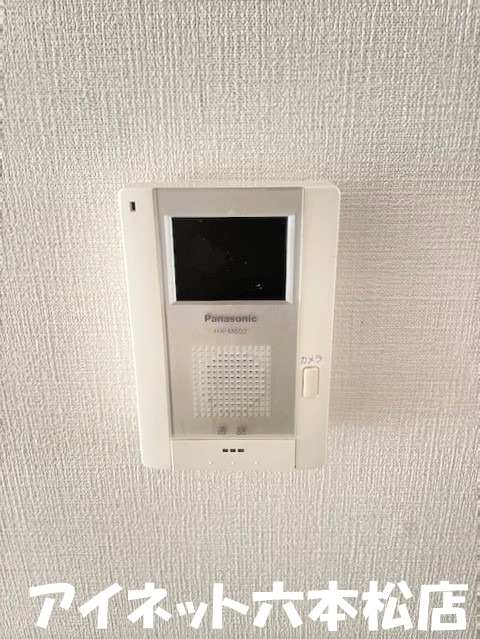 セキュリティ　モニター付きインターホンで安心です。