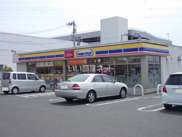 コンビニ　ミニストップ 仙台市名坂店（コンビニ）まで1042m