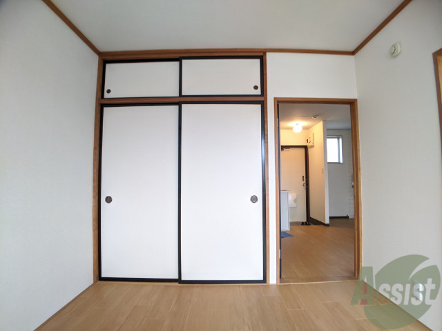 収納　収納場所です。お洋服やお荷物はこちらへ。