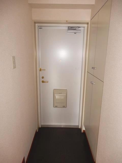 玄関　玄関内