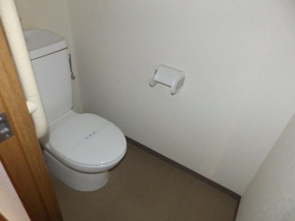 トイレ　まだまだ綺麗です