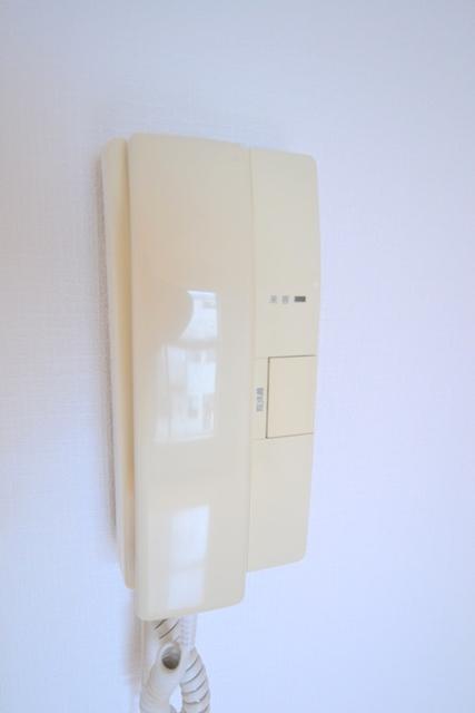 セキュリティ　インターホン※同タイプ別号室の写真です。