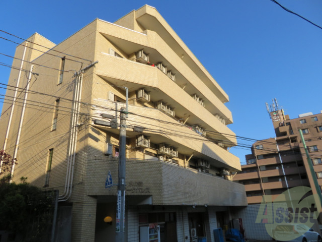 仙台市青葉区荒巻中央のマンションの建物外観