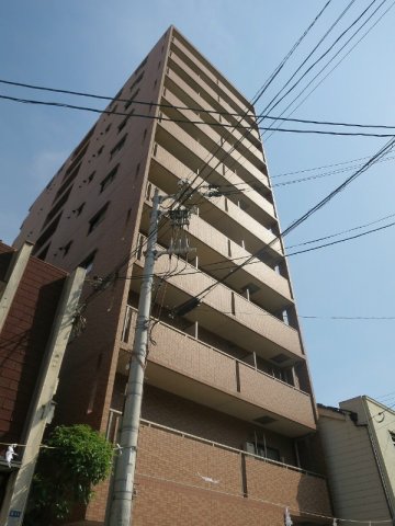 【神戸市中央区橘通のマンションの建物外観】