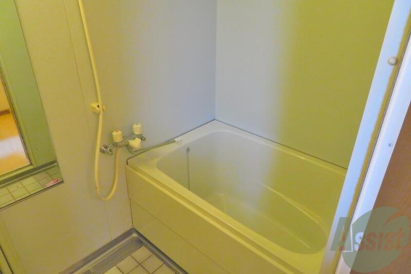 バス・シャワールーム　１日の疲れもお風呂に入ってしっかり癒せます。