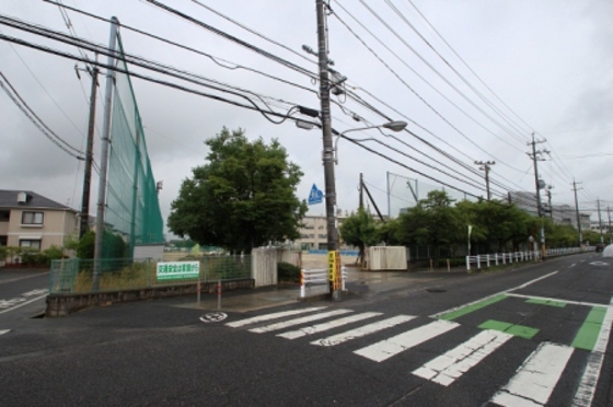 【ラウレア福田　Ｂ棟の小学校】