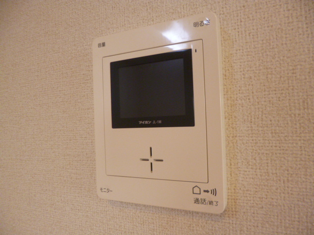 セキュリティ　モニター付きインターホン