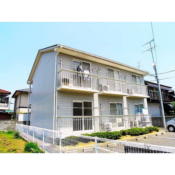 建物外観　閑静な住宅街に立地♪