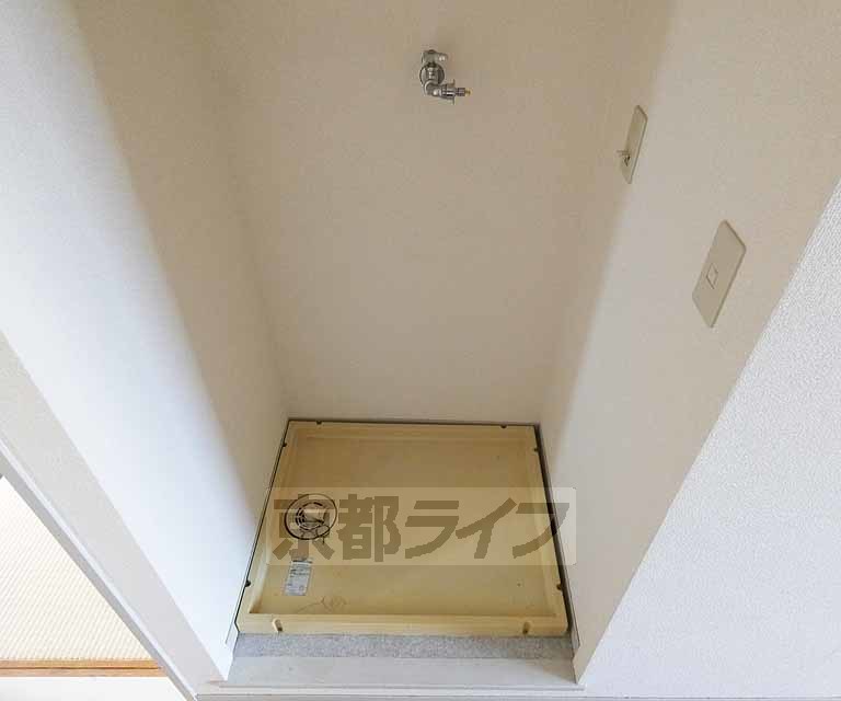 その他設備　室内洗濯機置き場になります。